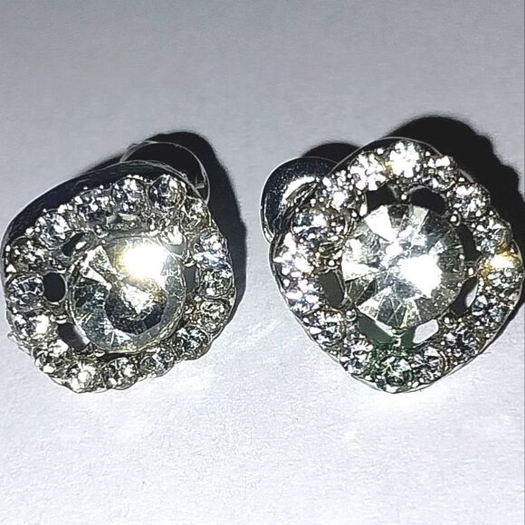 Elegant vintage stud earrings - Picture 5 of 5